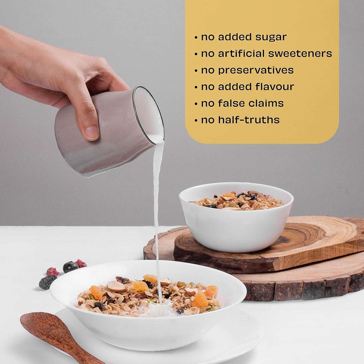 The Whole Truth Crunchy Supersaver Breakfast Muesli - 750g